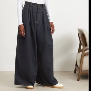 NWT! Farm Rio Pleated Wide-Leg Trousers | XXS